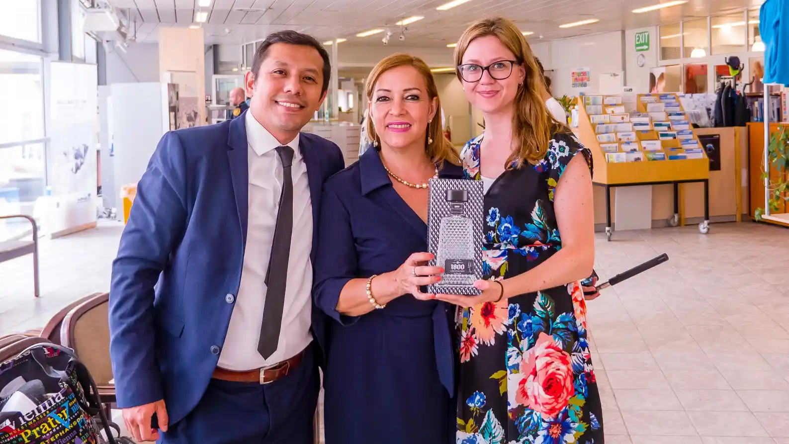 Alianzas y negocios en el evento
